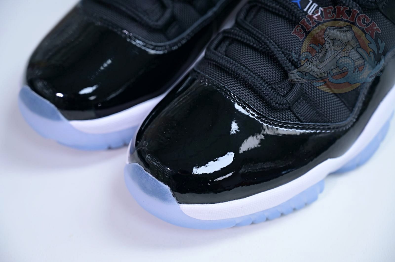 Air Jordan 11 Low