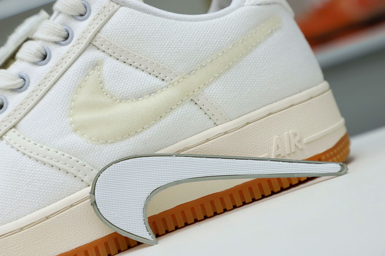 TRAVIS SCOTT X AIR FORCE 1 'SAIL' - finekick.vip