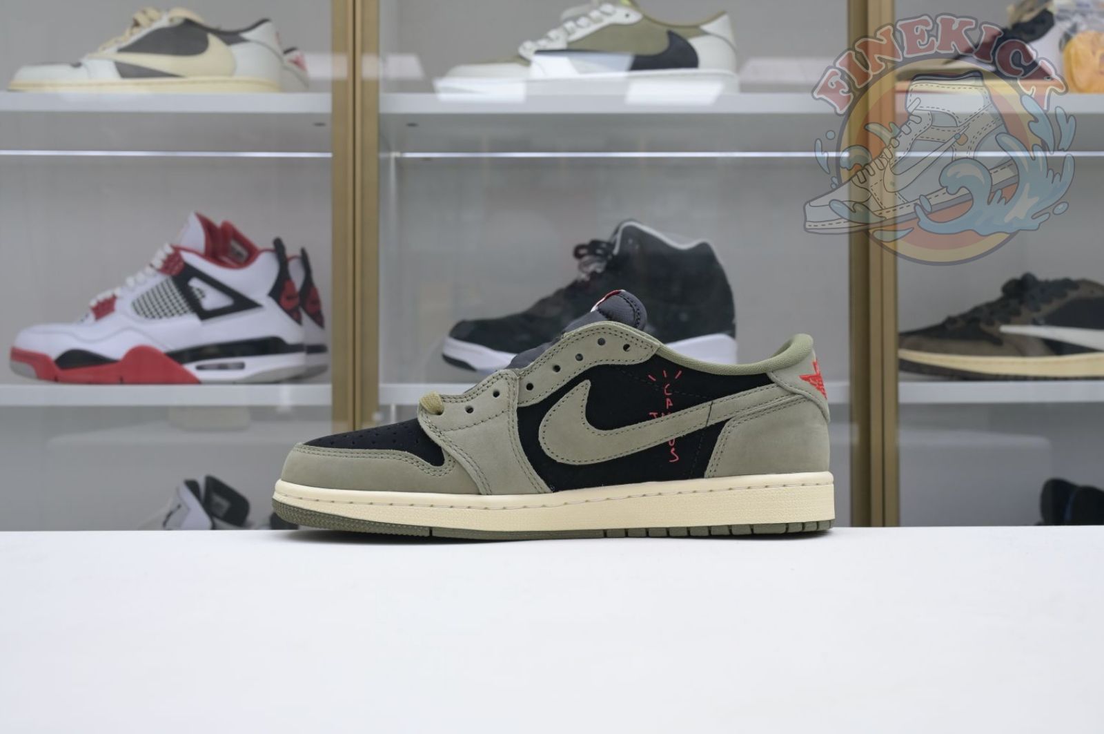 Travis Scott x Air Jordan 1 Low OG 7.0 - finekick.vip
