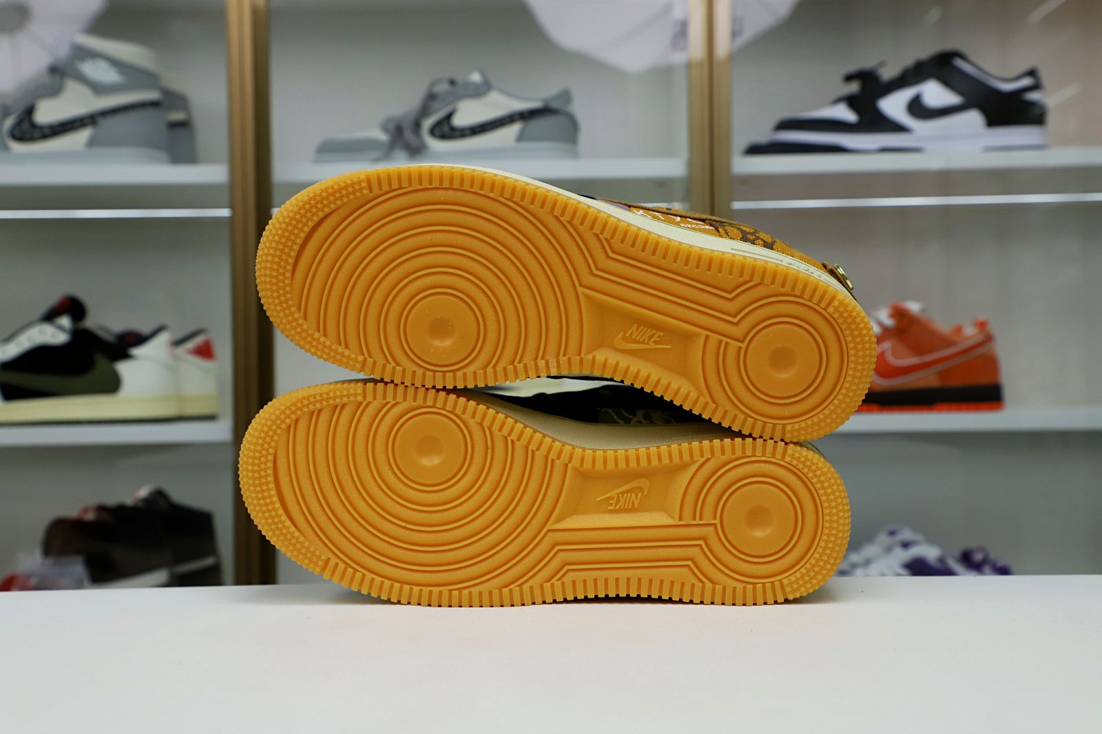 TRAVIS SCOTT X AIR FORCE 1 LOW 'CACTUS - finekick.vip