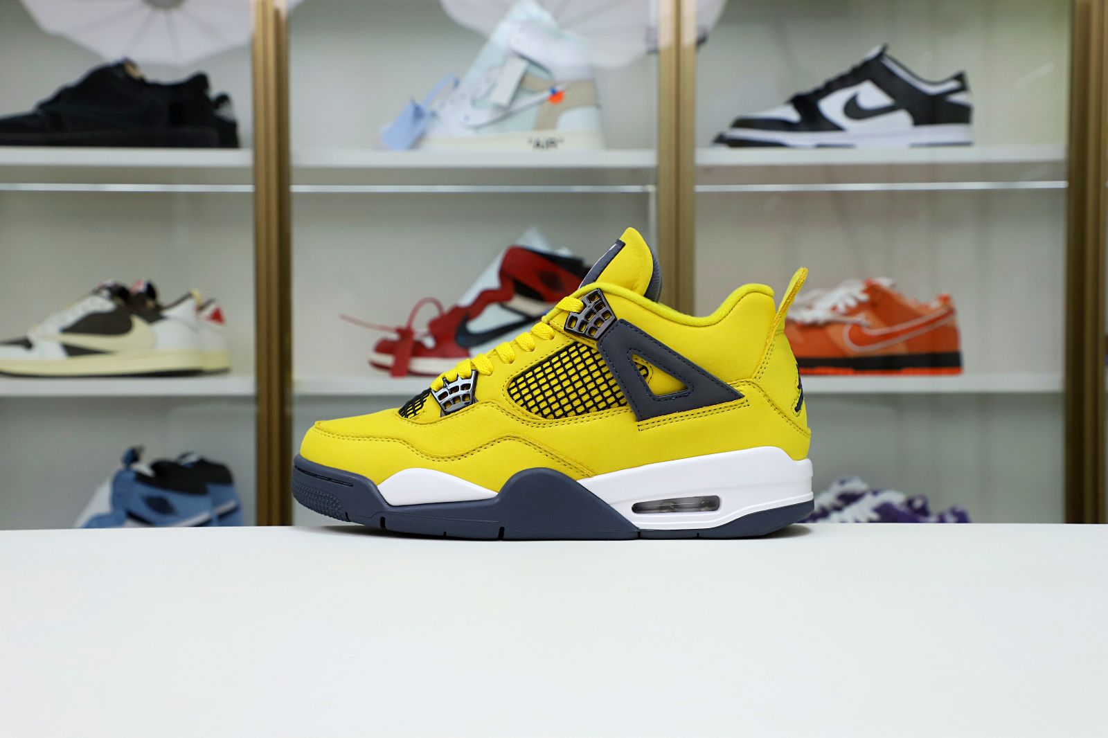 AIR Air JORDAN 4 RETRO 'LIGHTNING' 2021 - finekick.vip