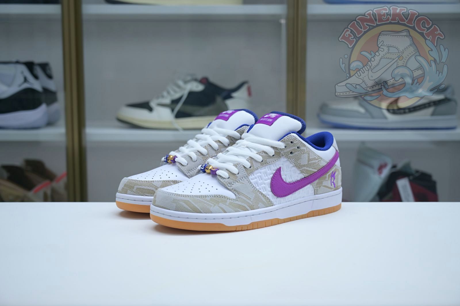 Rayssa Leal x Nike SB Dunk Low - finekick.vip
