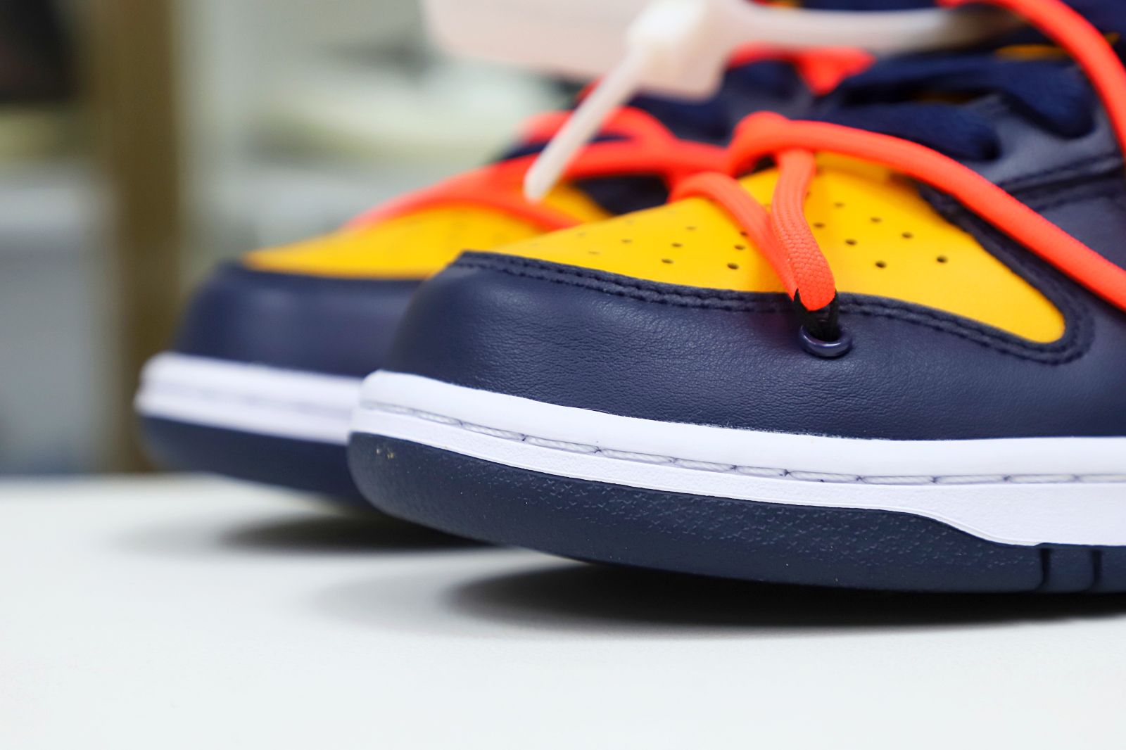 OFF-WHITE X DUNK LOW 'UNIVERSITY GOLD' - finekick.vip