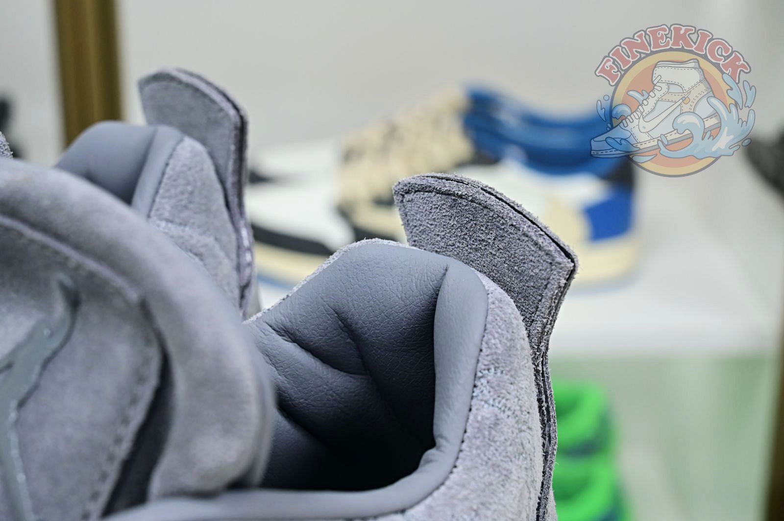 Air Jordan 4 retro kaws - finekick.vip