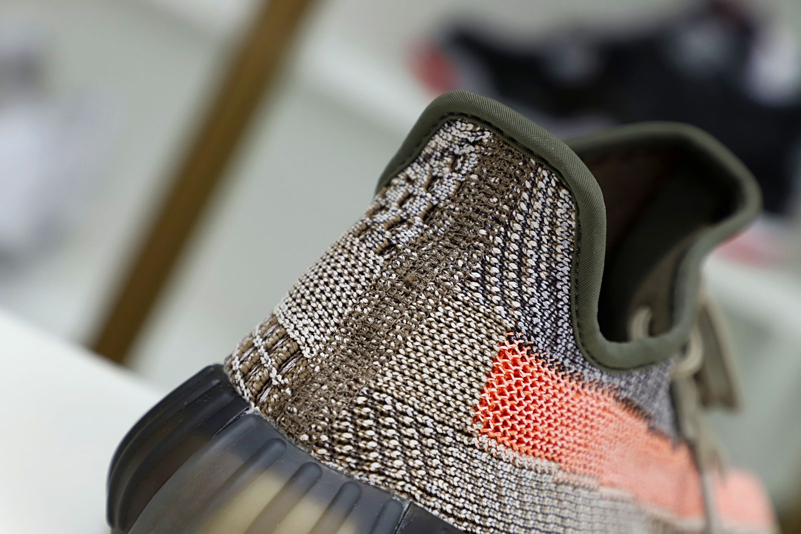 YEEZY BOOST 350 V2 'ASH STONE' - finekick.vip