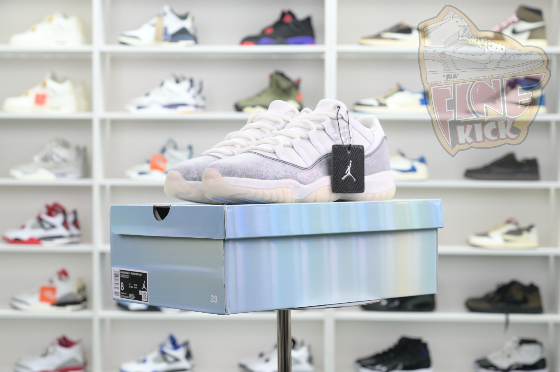 Air Jordan 11 Low CNY - finekick.vip