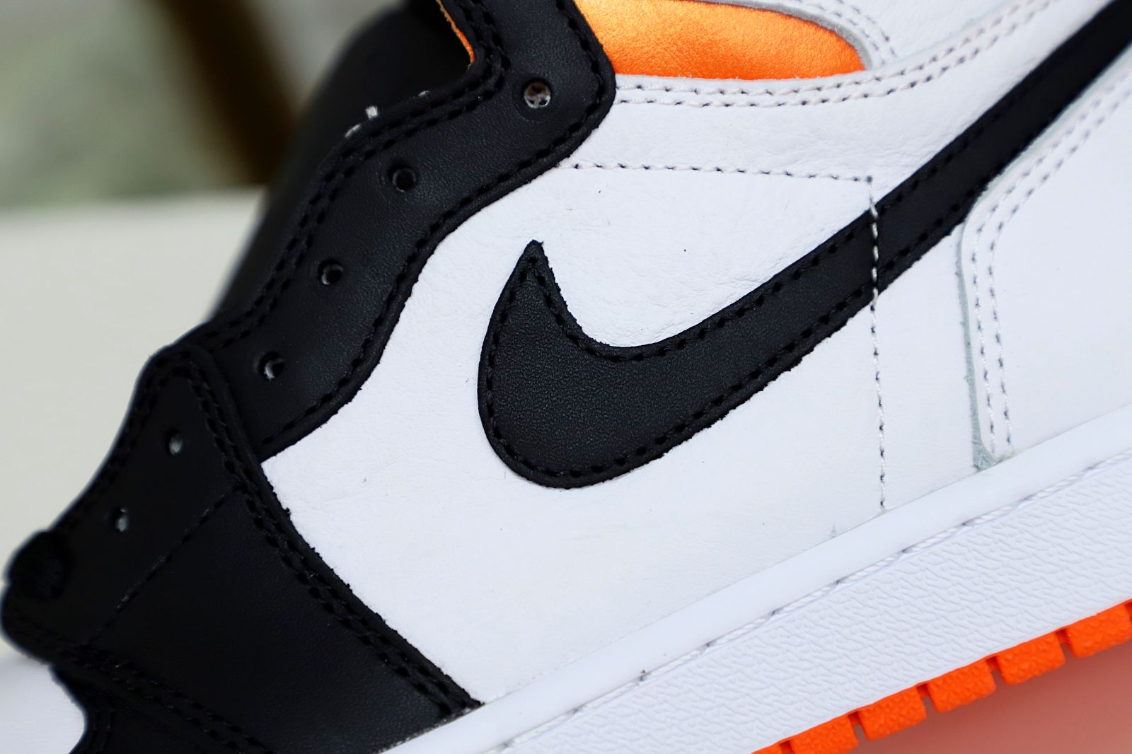 Air Jordan 1 Retro High OG Electro Orange' - finekick.vip