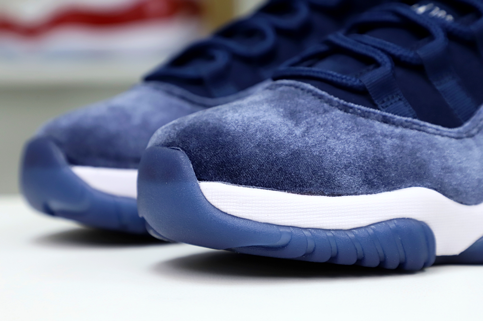 AIR JORDAN 11 RETRO MIDNIGHT NAVY - finekick.vip