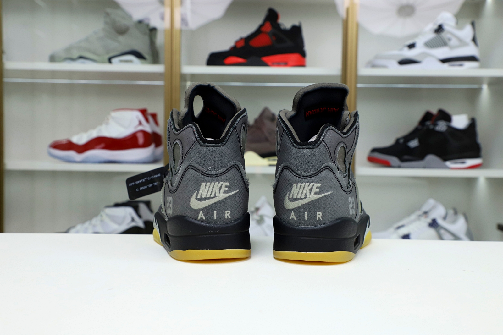 OFF-WHITE X AIR JORDAN 5 RETRO SP 'MUSLIN' - finekick.vip