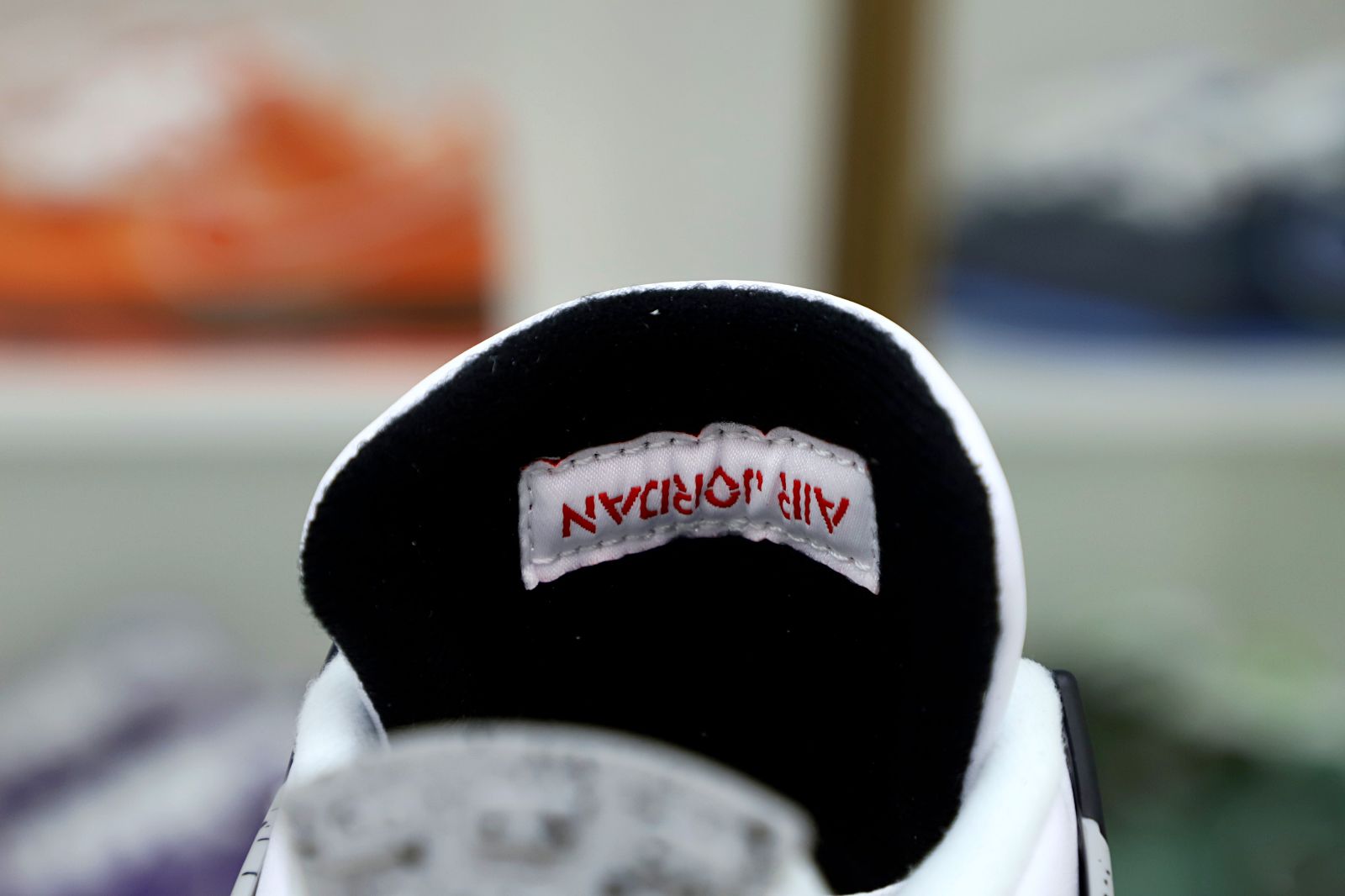 Air Jordan 4 Retro White Cement - finekick.vip