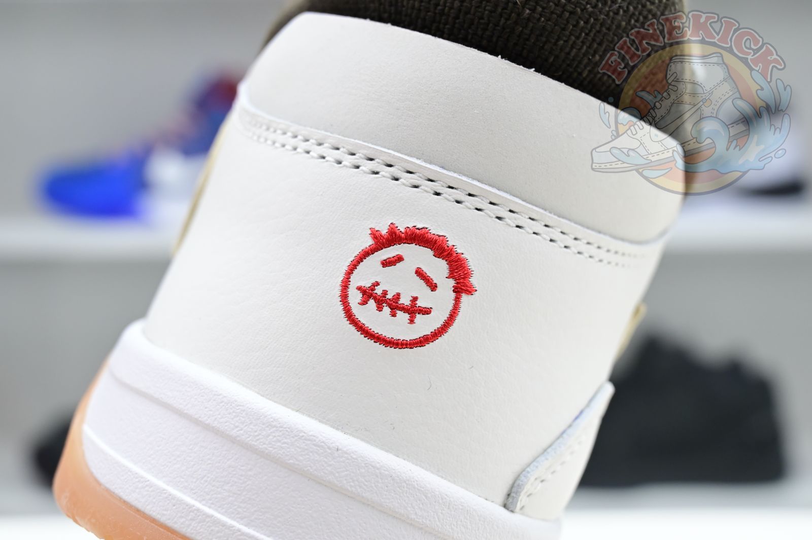 Travis Scott x Jordan Executive The Check - finekick.vip