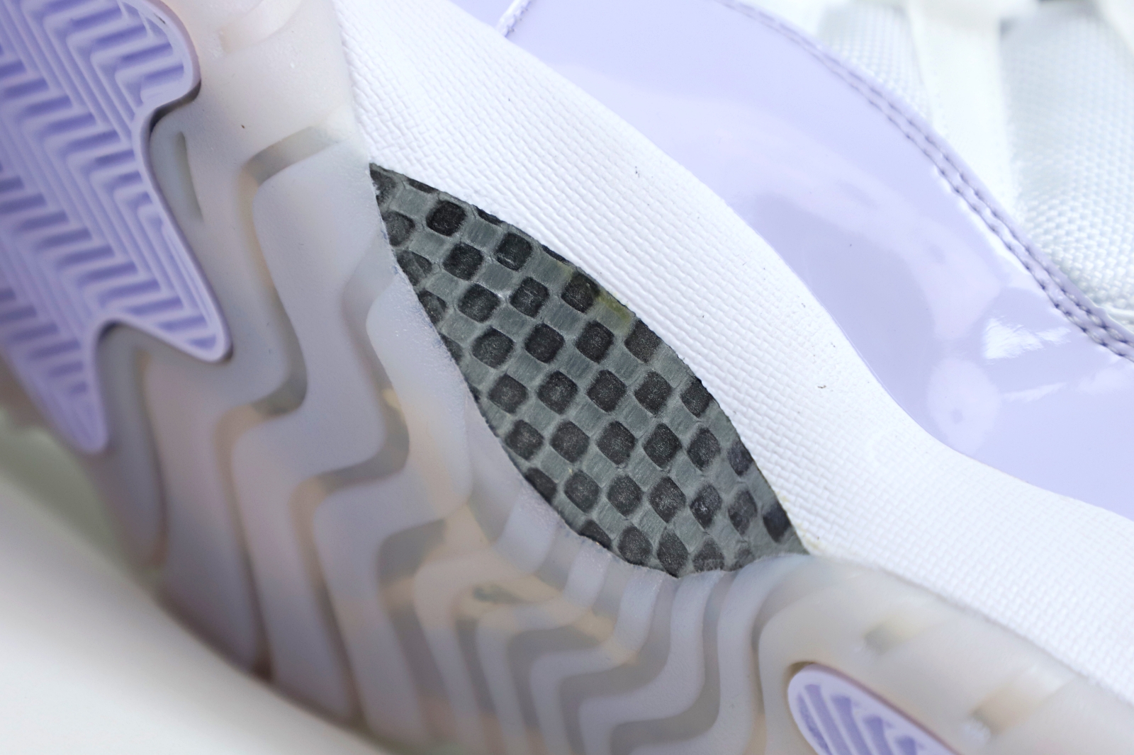 AIR JORDAN 11 LOW PURE VIOLET - finekick.vip
