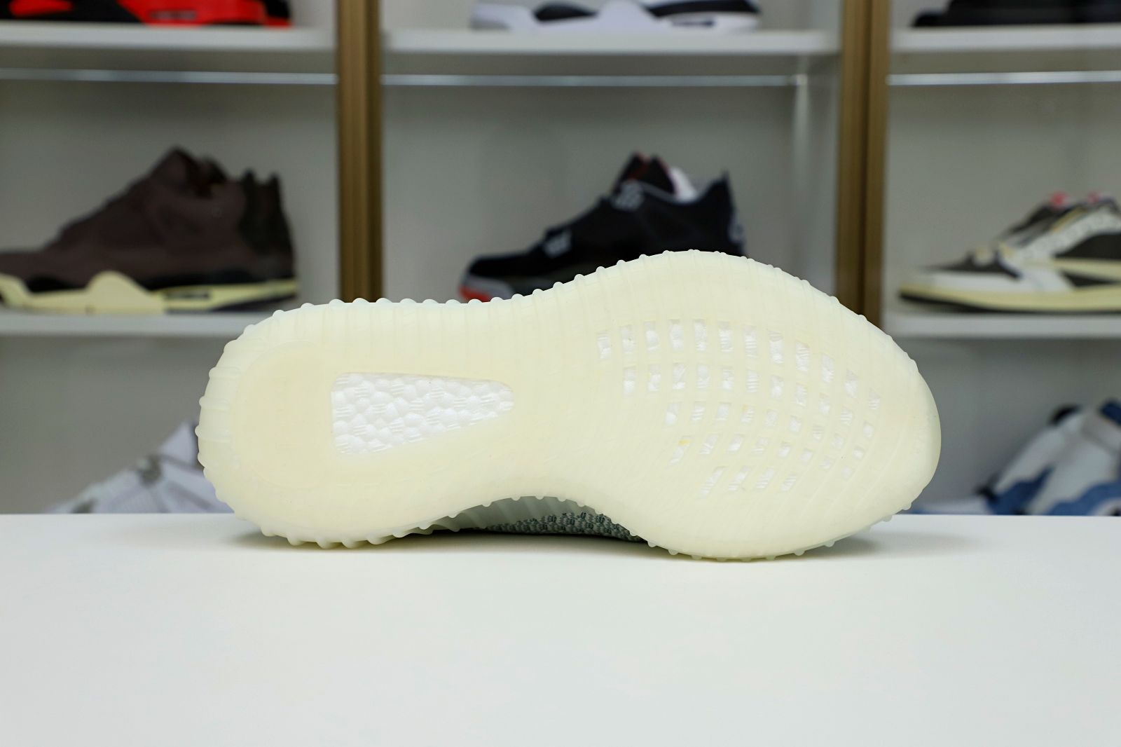 YEEZY BOOST 350 V2 'CLOUD WHITE NON-REFLECTIVE' - finekick.vip