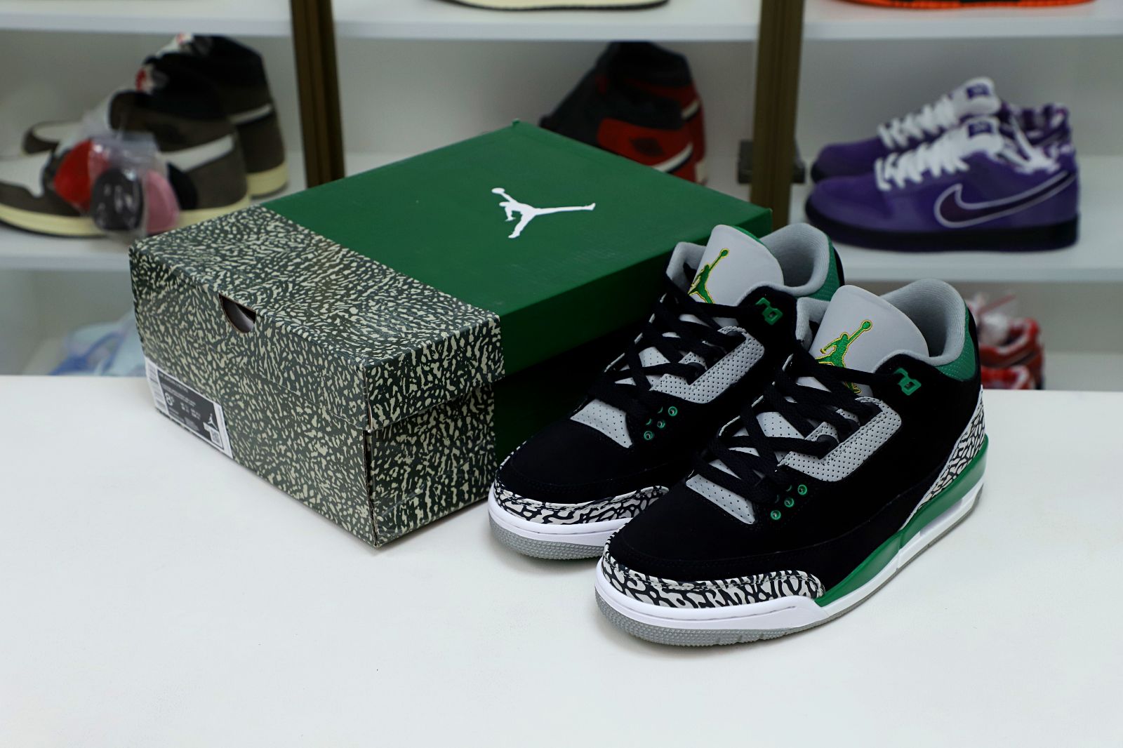 AIR JORDAN 3 PINE GREEN - finekick.vip