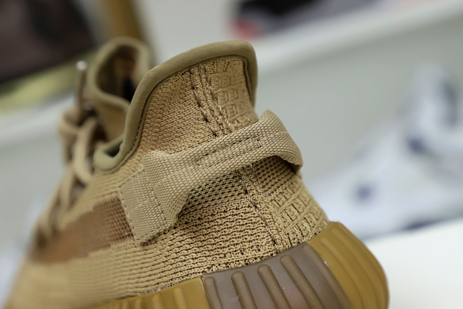 YEEZY BOOST 350 V2 'EARTH' - finekick.vip