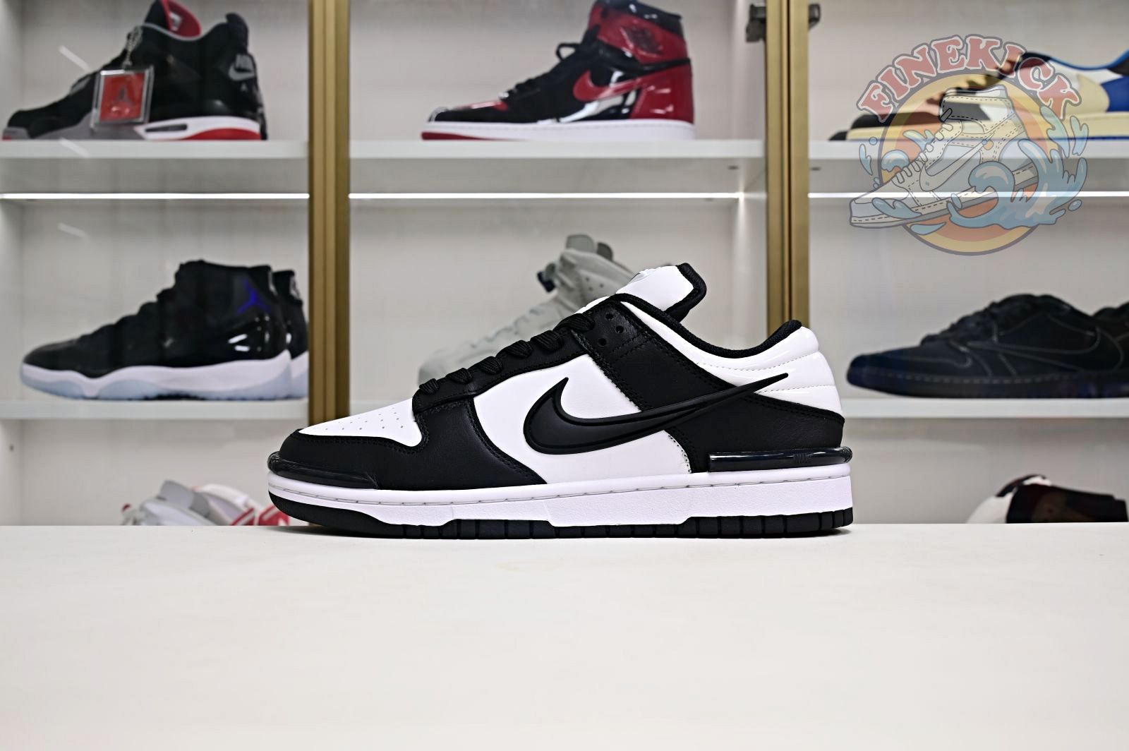 Nike DunkLowTwist