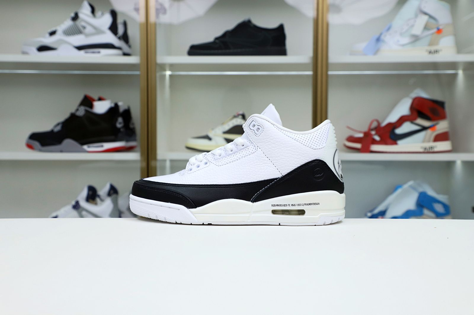 FRAGMENT DESIGN X AIR JORDAN 3 RETRO SP 'WHITE' - finekick.vip