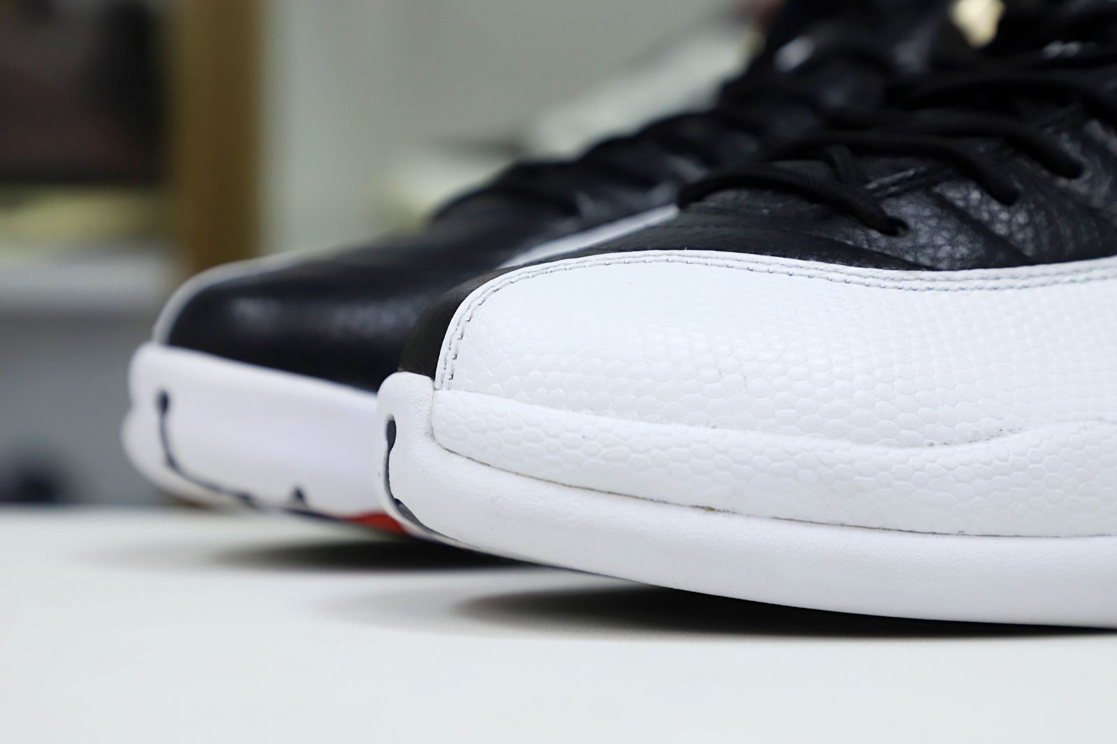 AIR JORDAN 12 RETRO PLAYOFFS 2022 - finekick.vip
