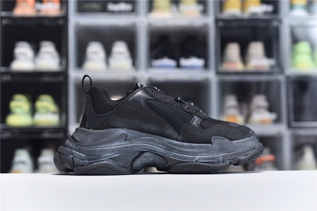 Balenciaga BLGA Triple S - finekick.vip