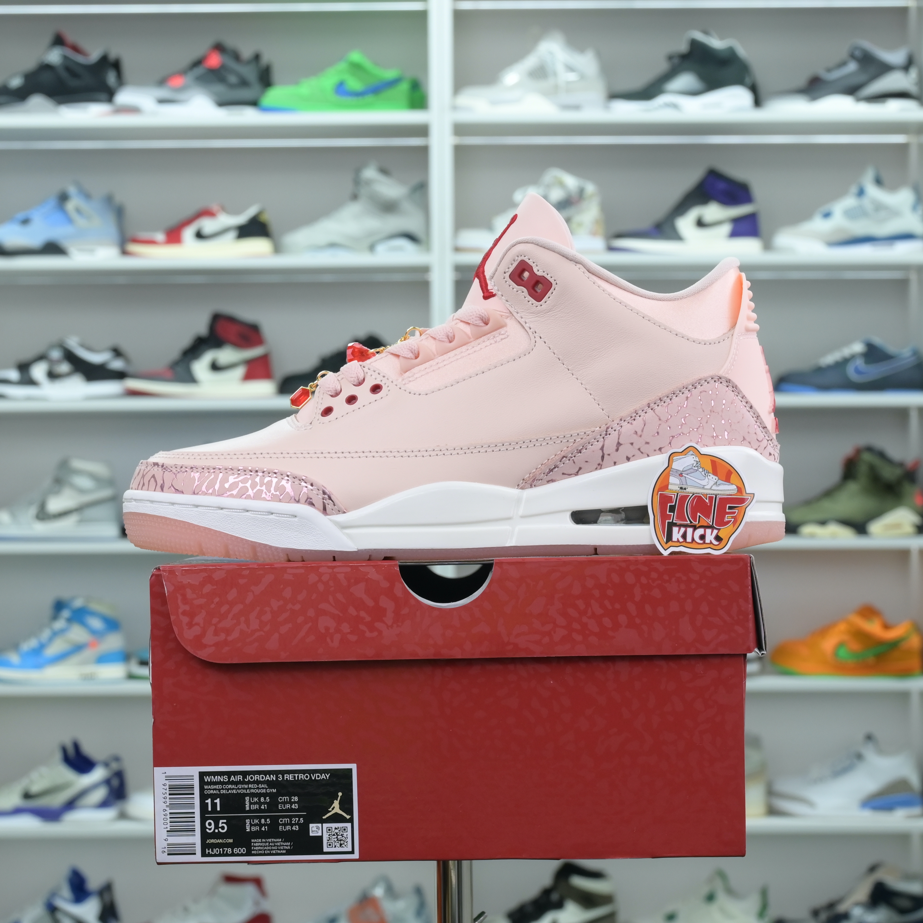 Air Jordan 3 Valentine's Day - finekick.vip