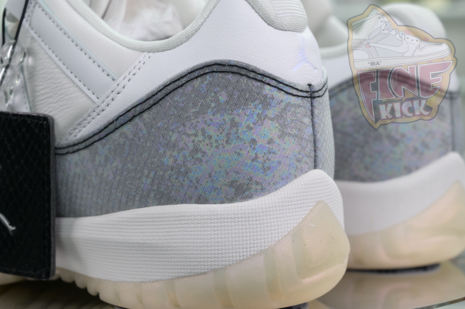 Air Jordan 11 Low  CNY - finekick.vip