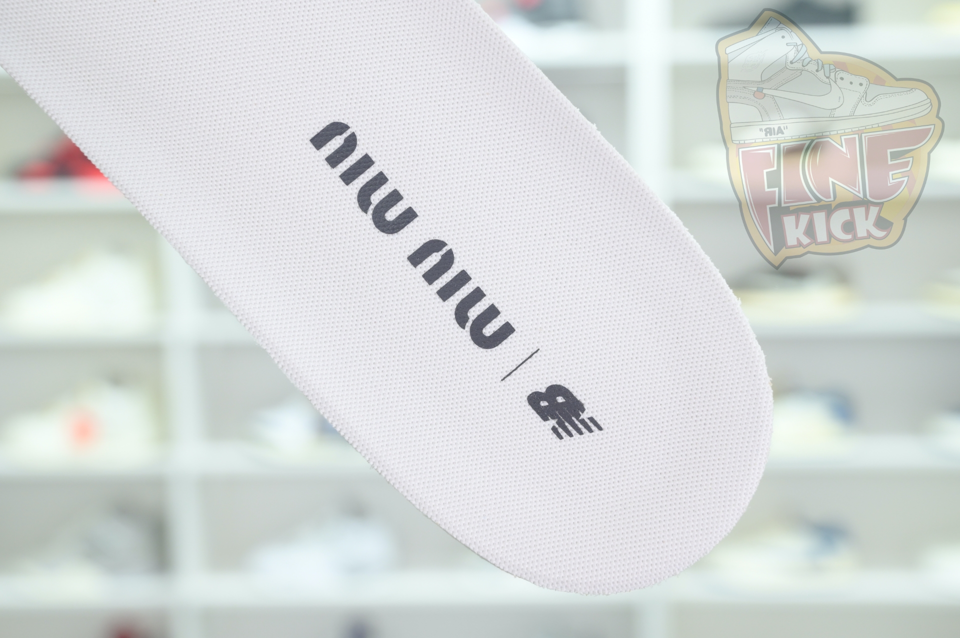 New Balance x MIU MIU NB 530SL - finekick.vip