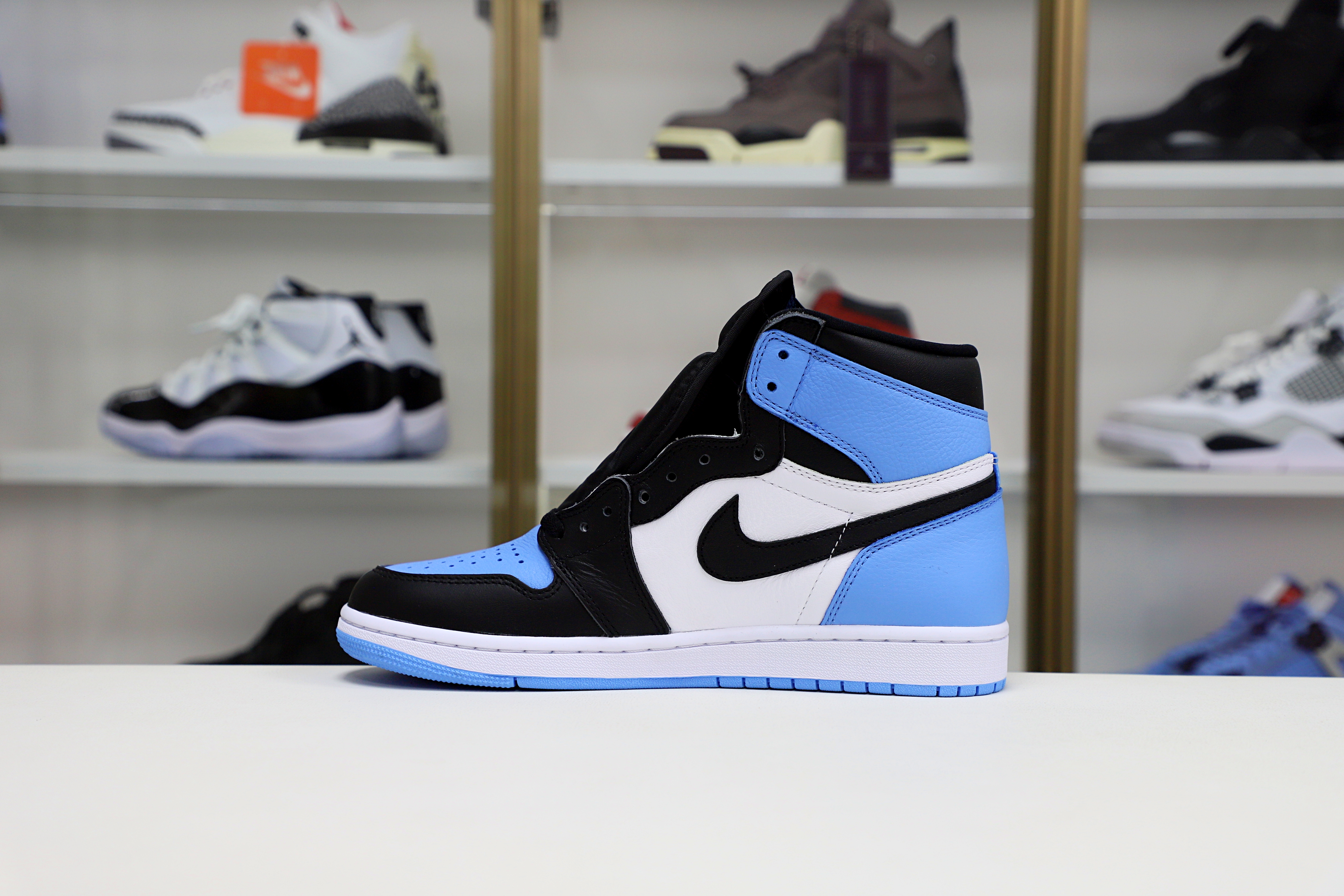 Air Jordan 1 High OG“University Blue - finekick.vip