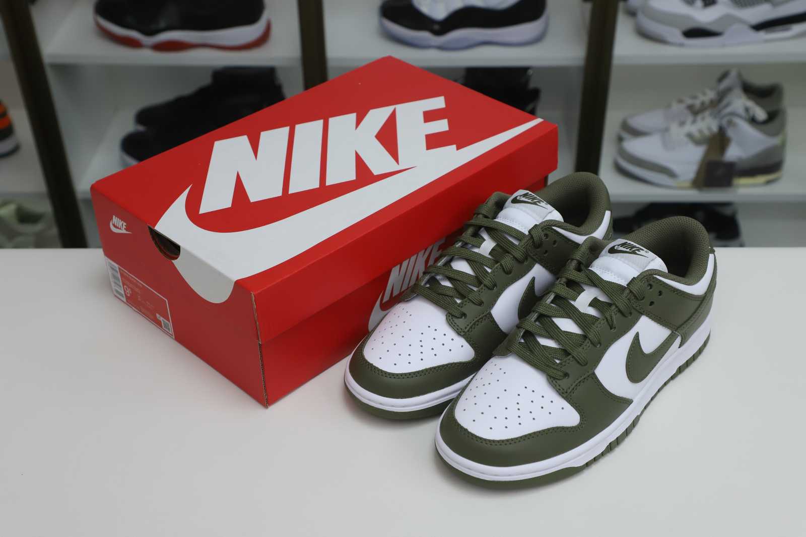 Nike Dunk Low