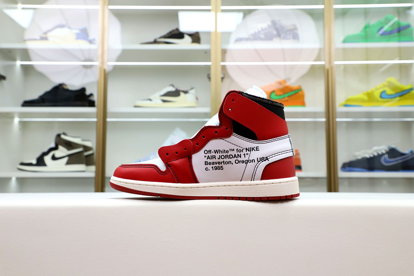 OFF-WHITE X AIR JORDAN 1 RETRO HIGH OG 'CHICAGO' - finekick.vip