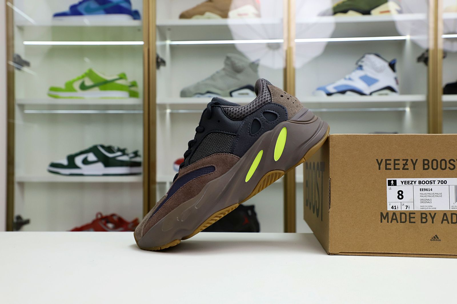 YEEZY BOOST 700 'MAUVE' - finekick.vip