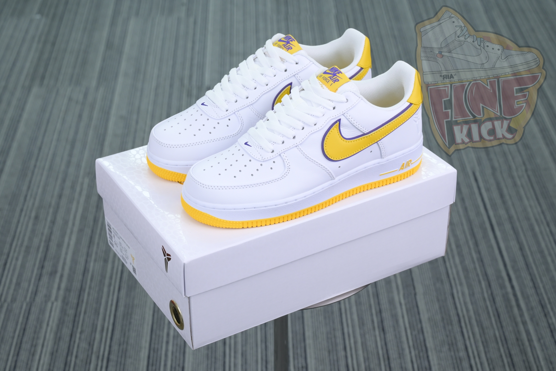 Kobe Bryant x Nike Air Force 1 - finekick.vip