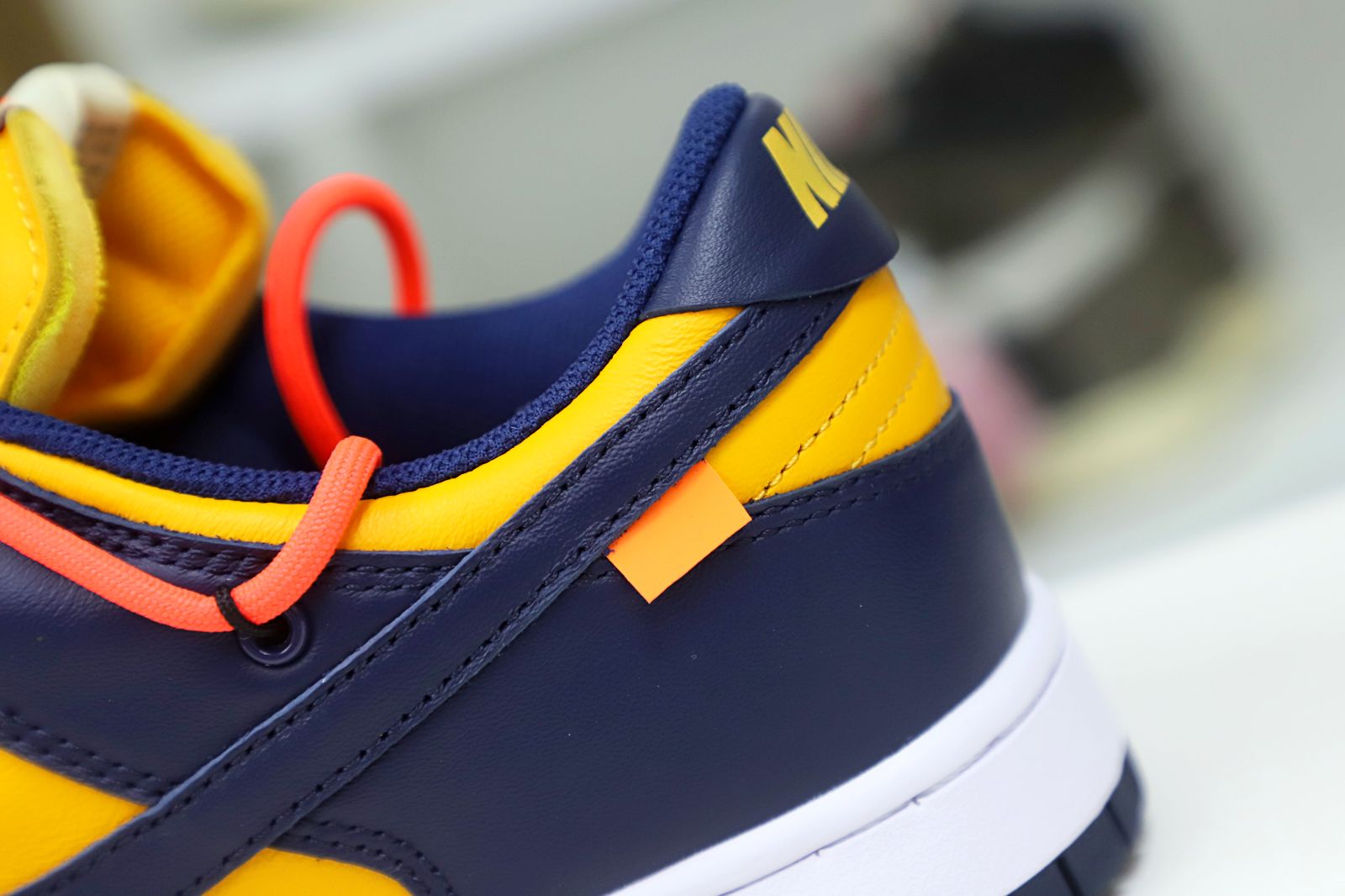 OFF-WHITE X DUNK LOW 'UNIVERSITY GOLD' - finekick.vip