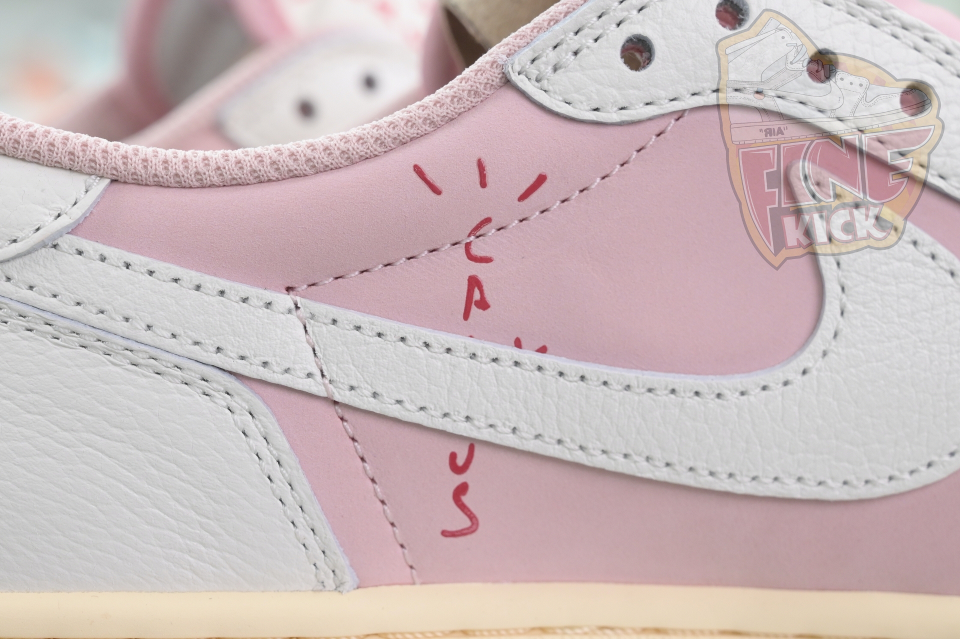 Travis Scott x Air Jordan 1Low - finekick.vip