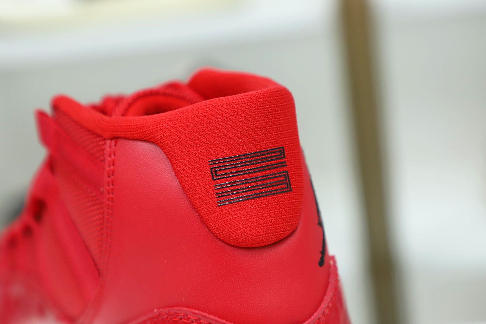 JORDAN 11 RETRO WIN LIKE 96 378037-623 - finekick.vip
