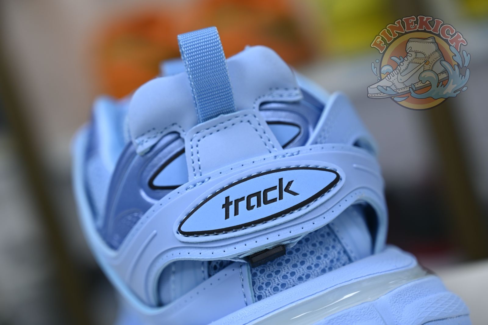 Balenciaga BLGA  Track(LED) - finekick.vip