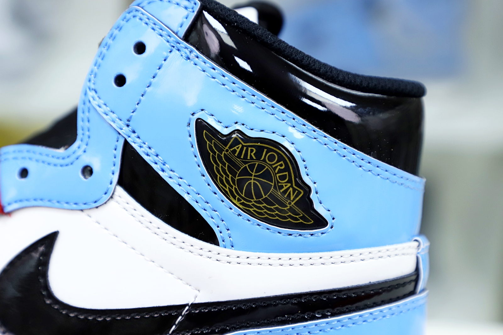 AIR JORDAN 1 RETRO HIGH OG 'FEARLESS' - finekick.vip