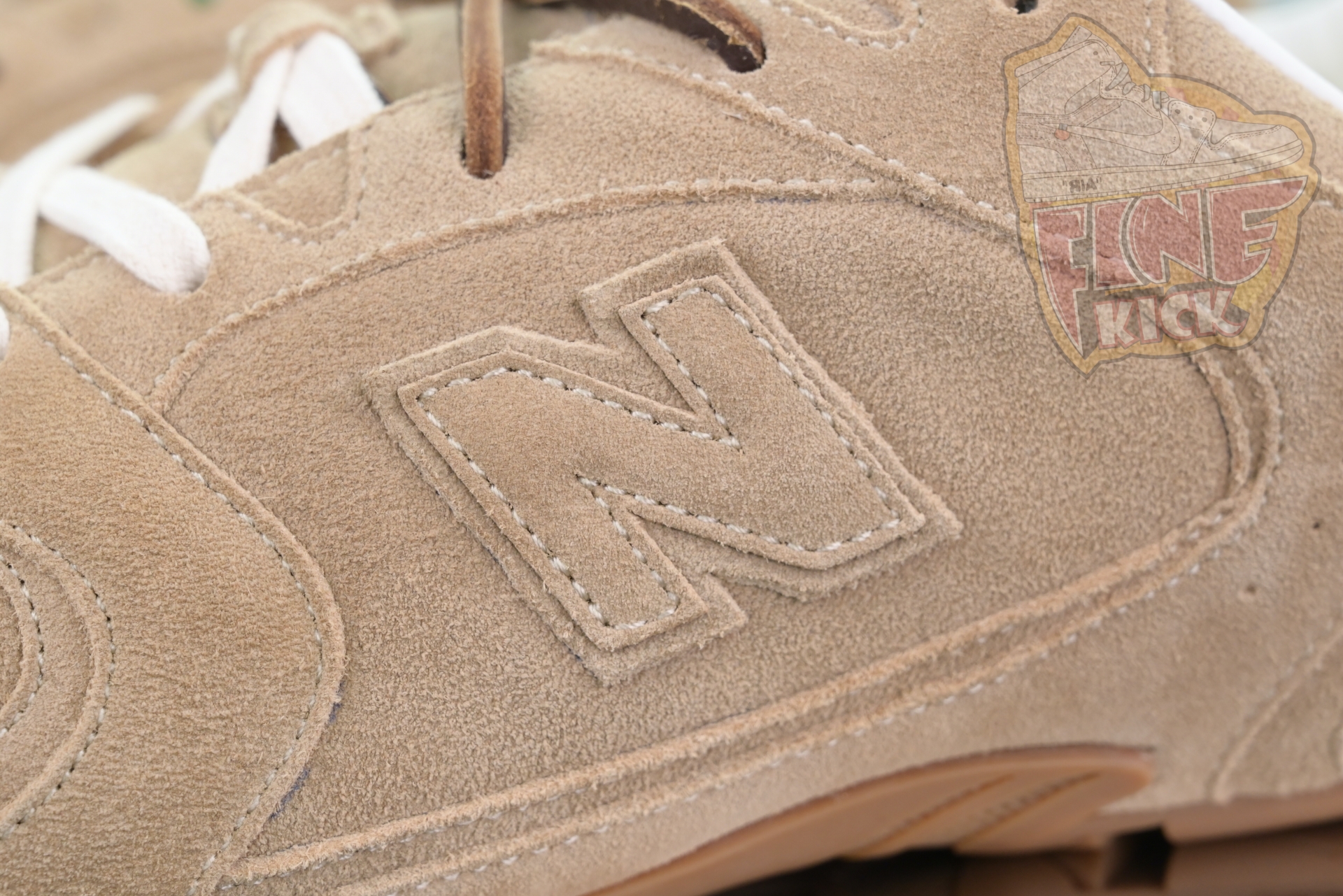 New Balance x MIU MIU NB 530SL - finekick.vip