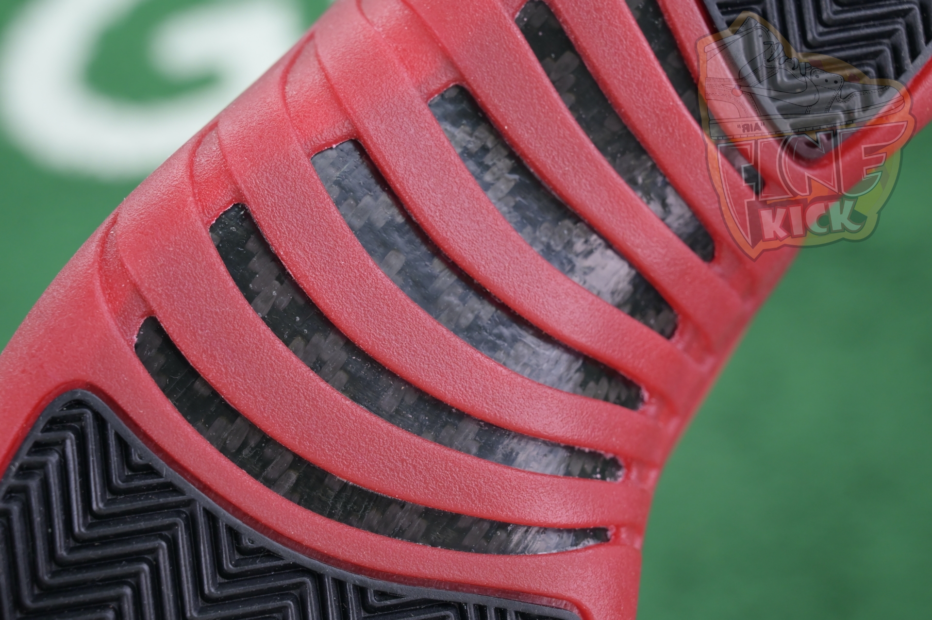 Air Jordan 12 Flu Game 2025 - finekick.vip