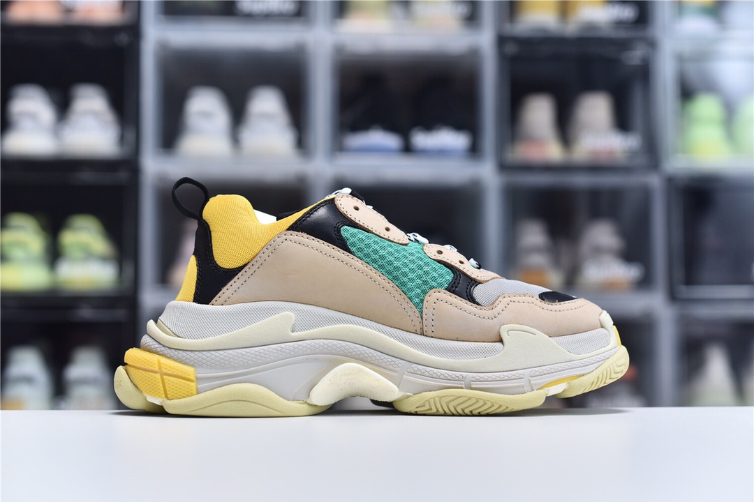 Balenciaga BLGA Triple S - finekick.vip