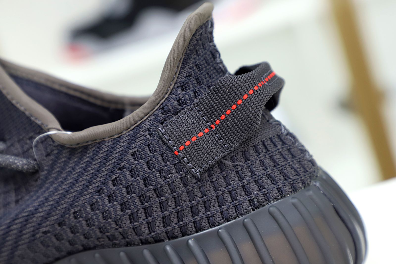 YEEZY BOOST 350 V2 'BLACK NON-REFLECTIVE' - finekick.vip