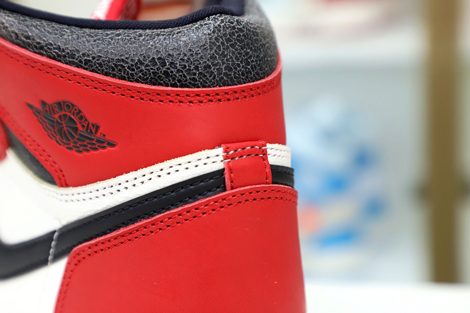 AIR JORDAN 1 REIMAGINED LOST AND FOUND “CHICAGO” 2022 - finekick.vip
