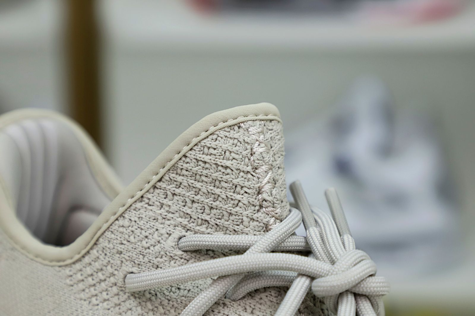 YEEZY BOOST 350 V2 'SESAME' - finekick.vip