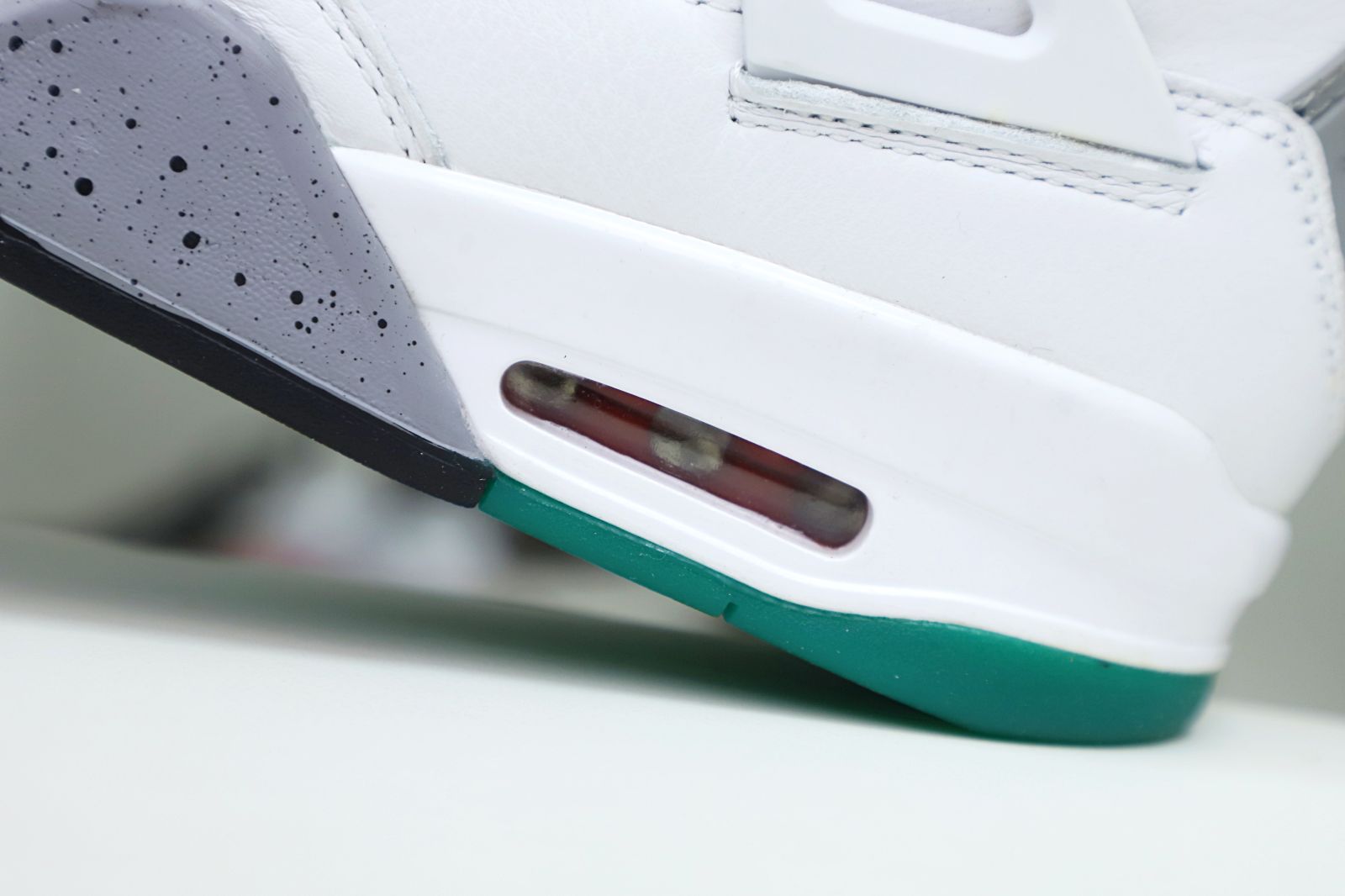 WMNS AIR JORDAN 4 RETRO 'RAST - finekick.vip