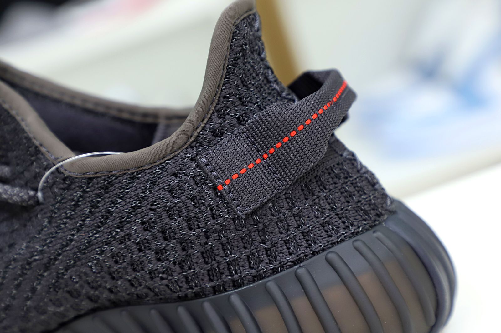 YEEZY BOOST 350 V2 'BLACK REFLECTIVE' - finekick.vip