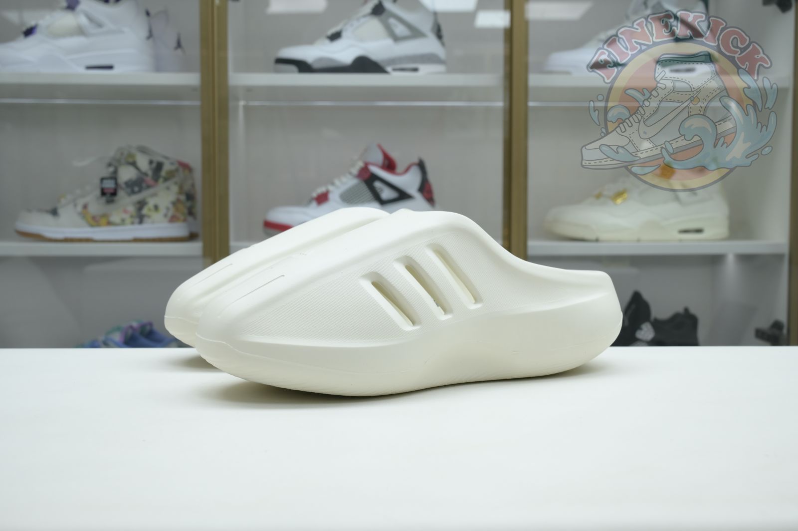 adidas originals - finekick.vip