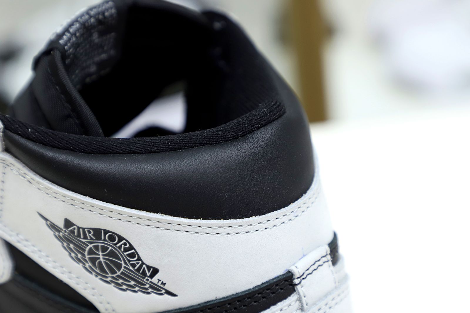 Air Jordan 1 Retro High OG  Shadow 2.0 - finekick.vip
