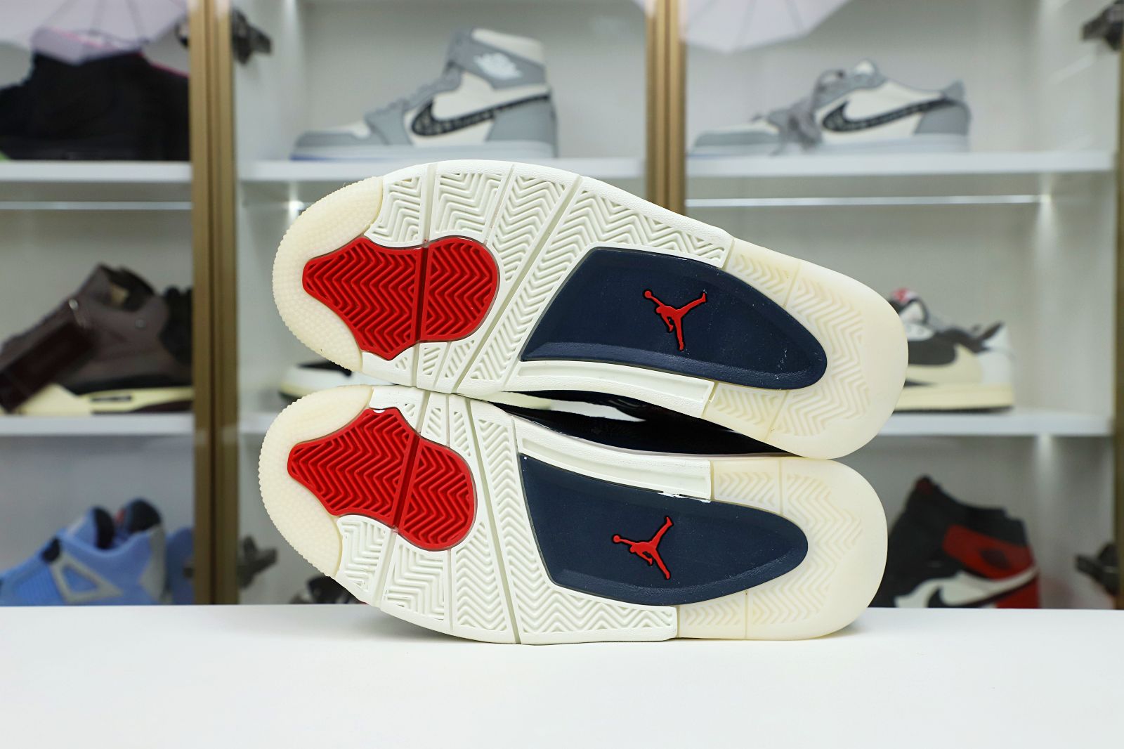 Air Jordan 4 retro se