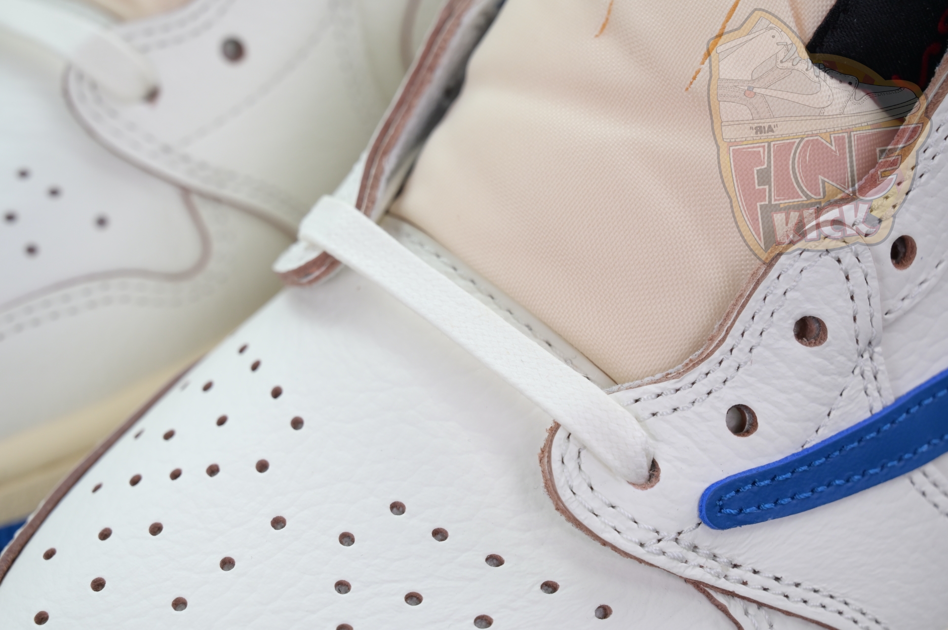Travis Scott x Air Jordan 1 Low OG - finekick.vip
