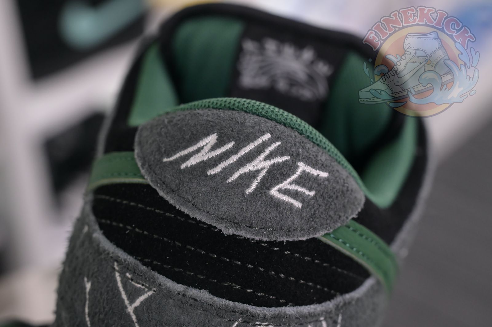There Skateboards x Nike Dunk SB - finekick.vip