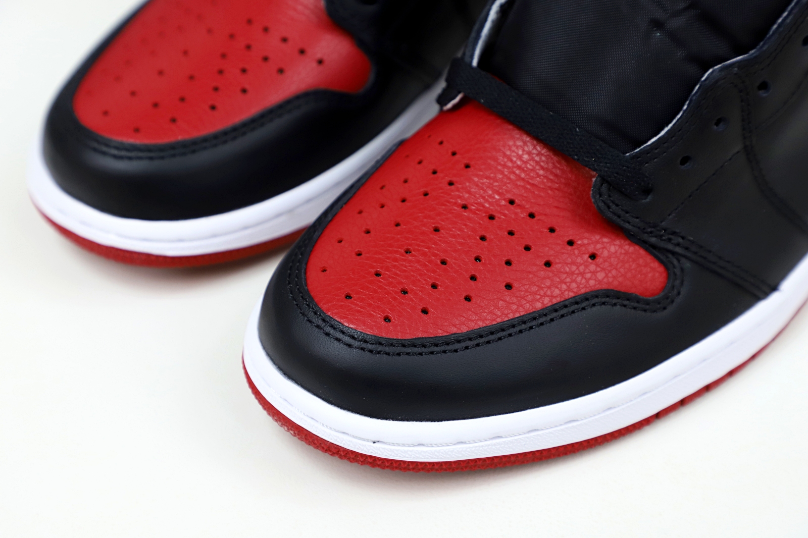 AIR JORDAN 1 RETRO HIGH OG 'BRED' - finekick.vip